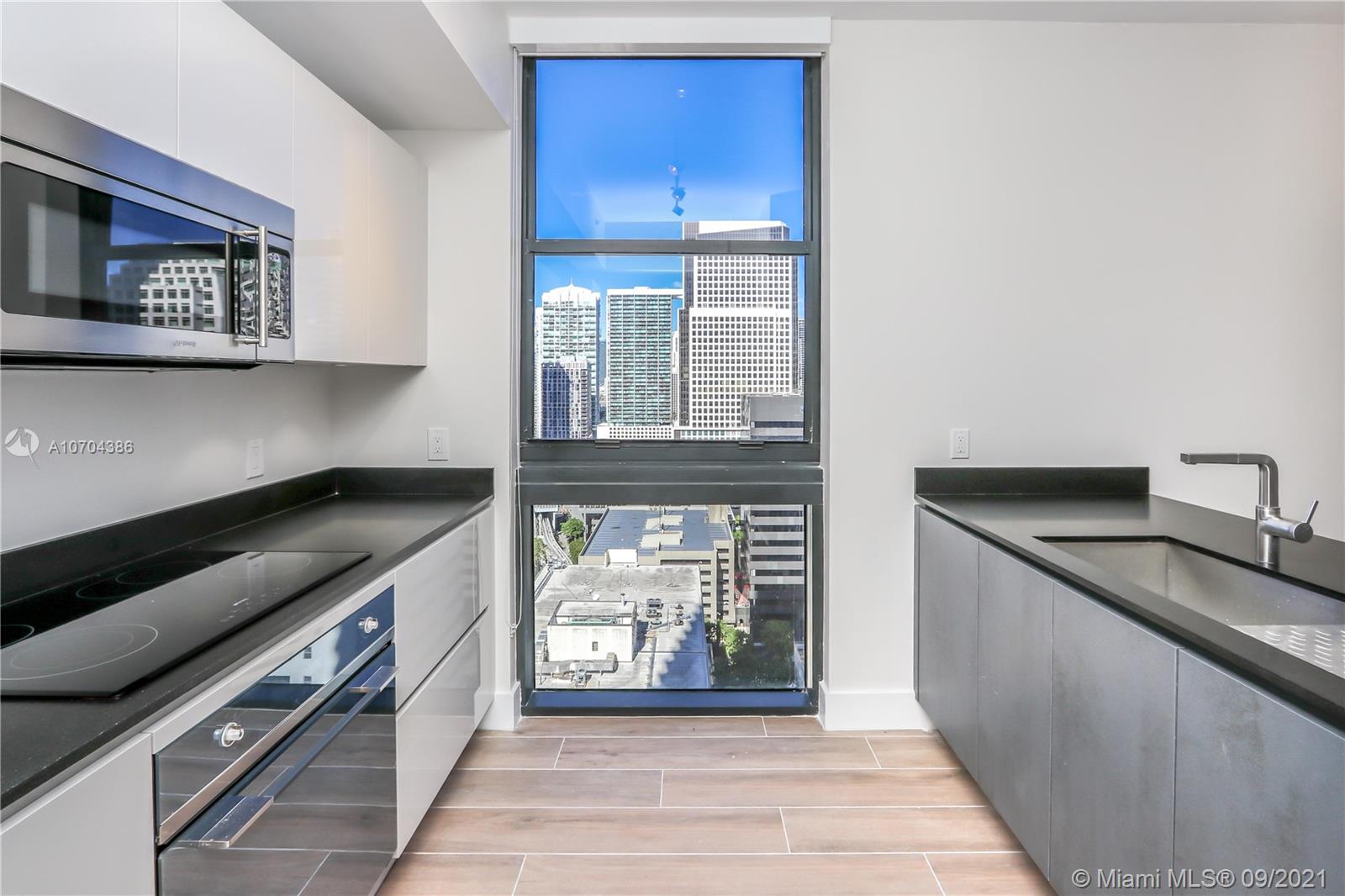 1010 Brickell #2201 Miami, FL 33131