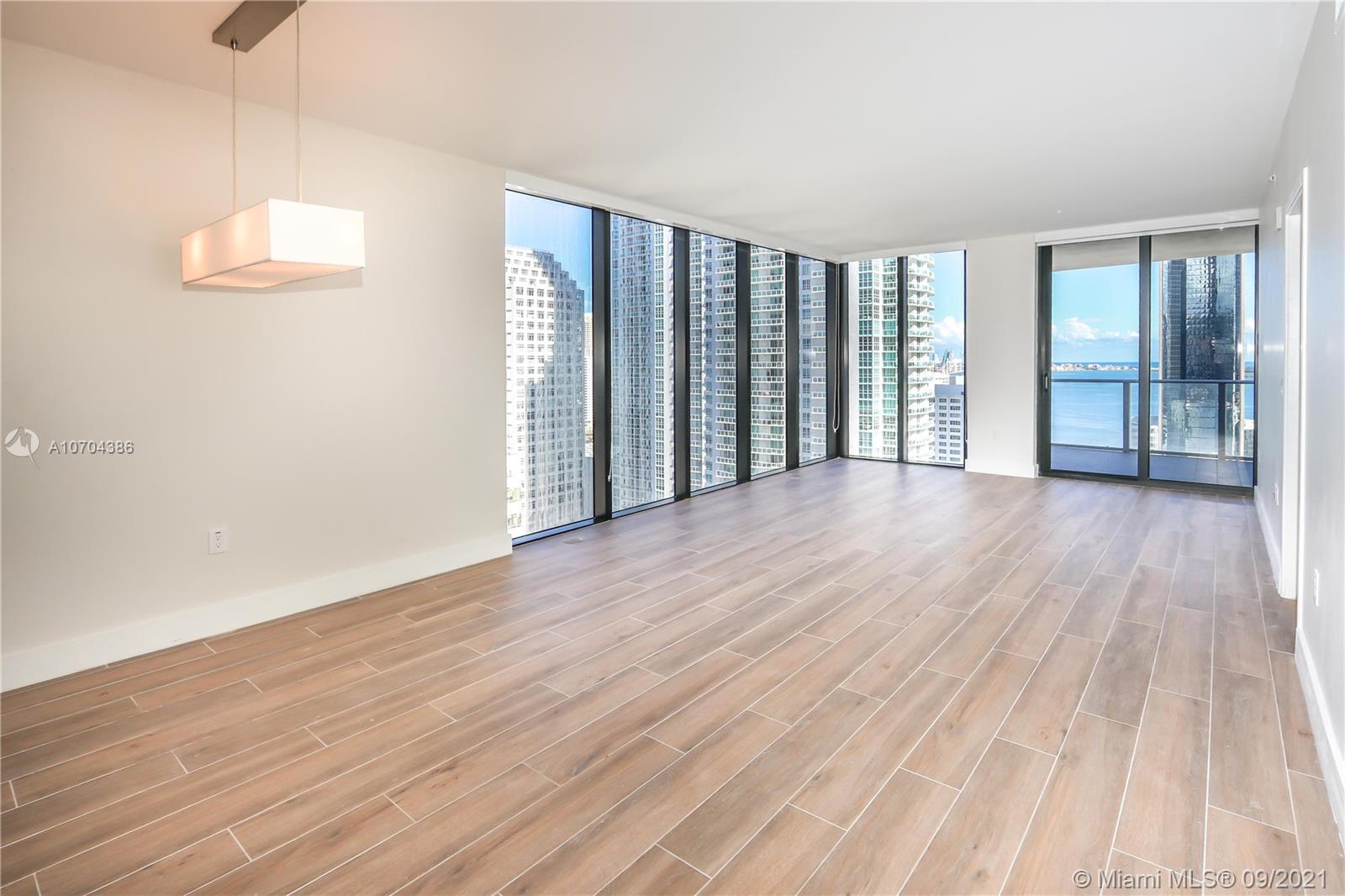 1010 Brickell #2201 Miami, FL 33131