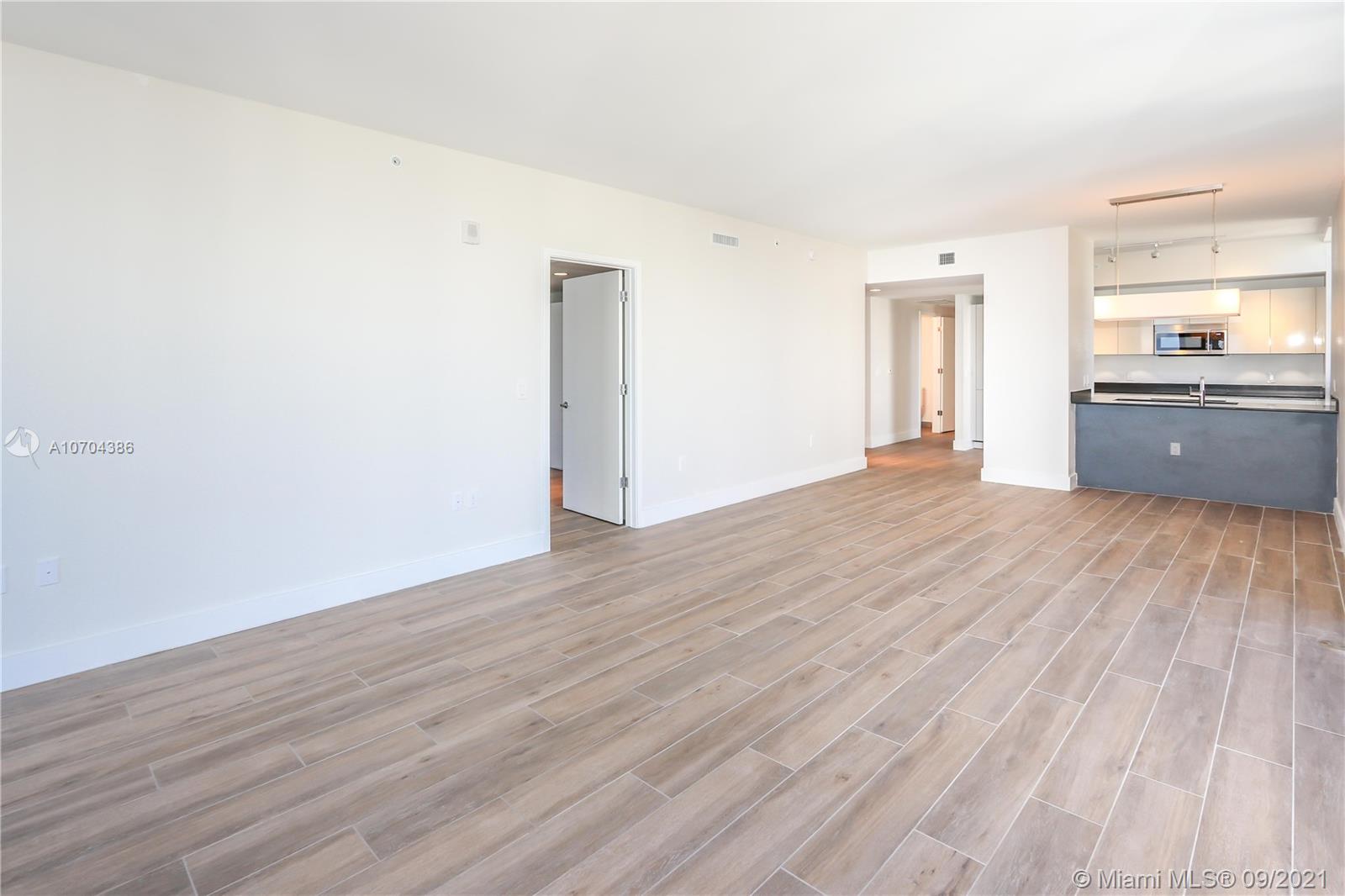 1010 Brickell #2201 Miami, FL 33131