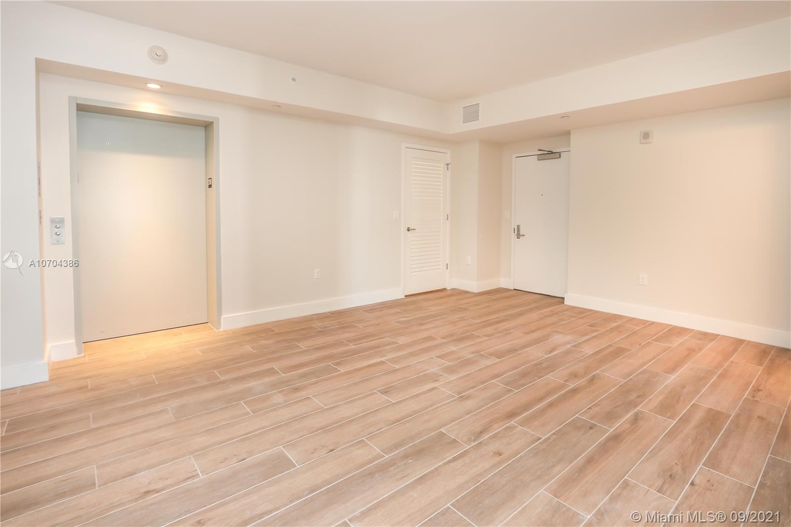 1010 Brickell #2201 Miami, FL 33131