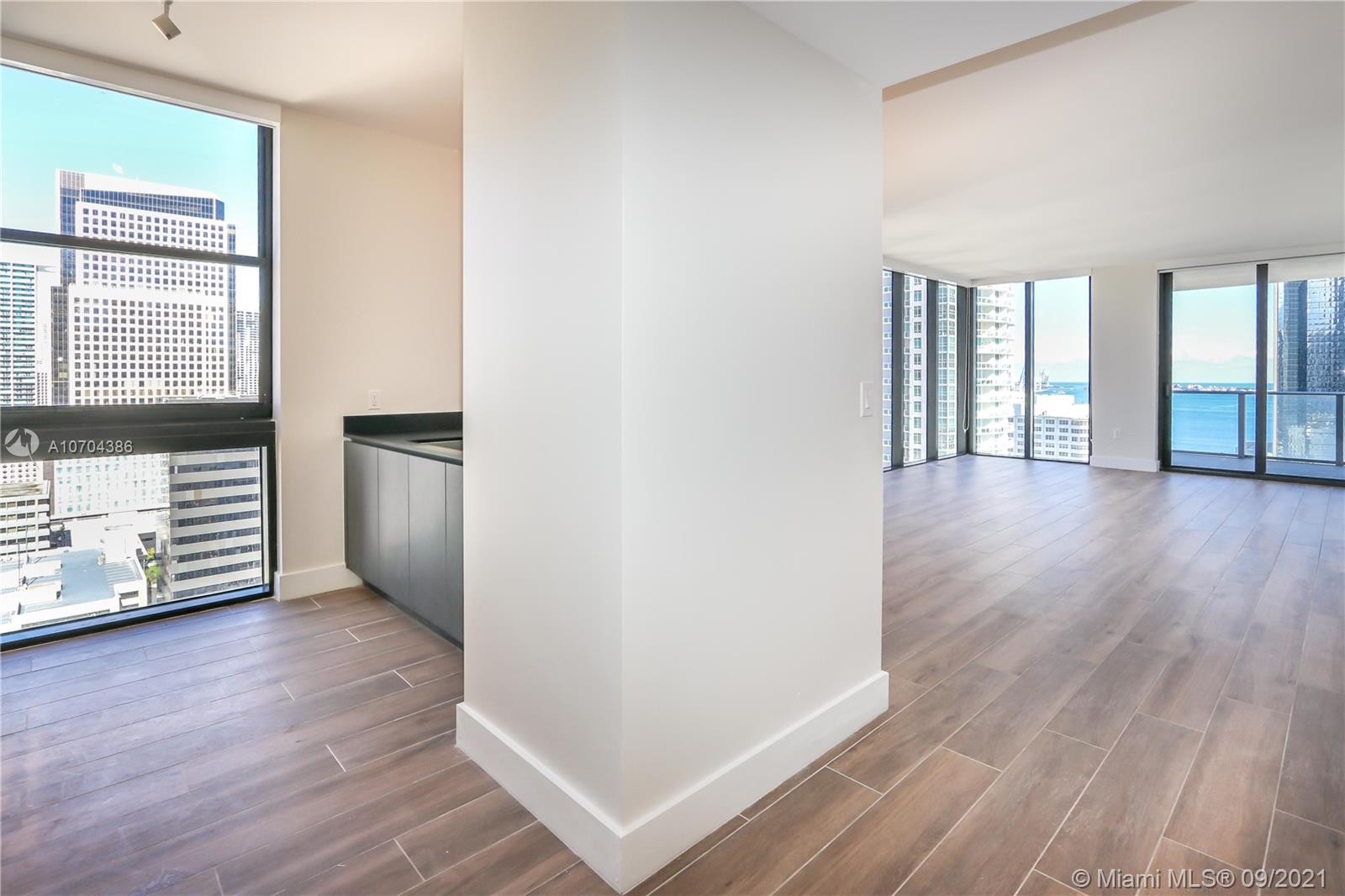 1010 Brickell #2201 Miami, FL 33131