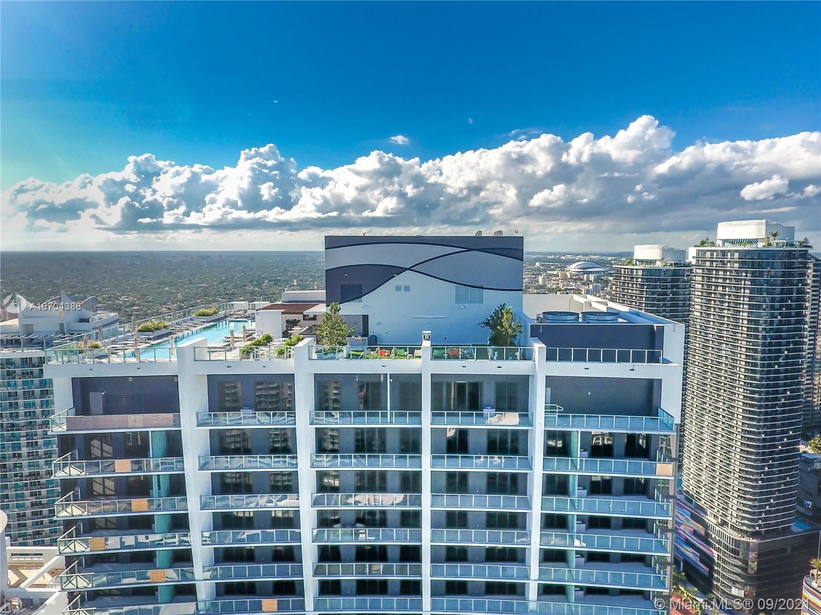 1010 Brickell #2201 Miami, FL 33131