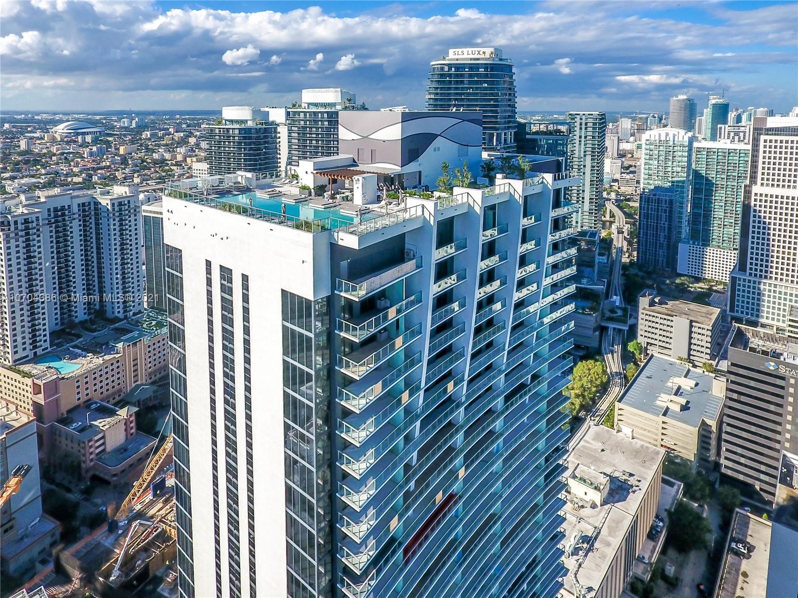 1010 Brickell #2201 Miami, FL 33131
