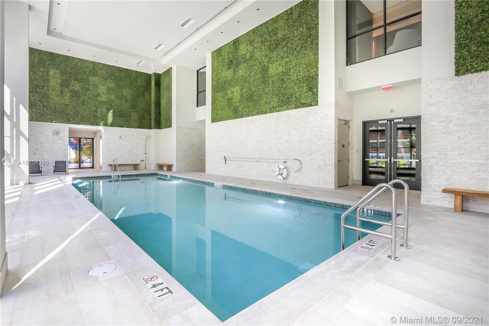 1010 Brickell #2201 Miami, FL 33131