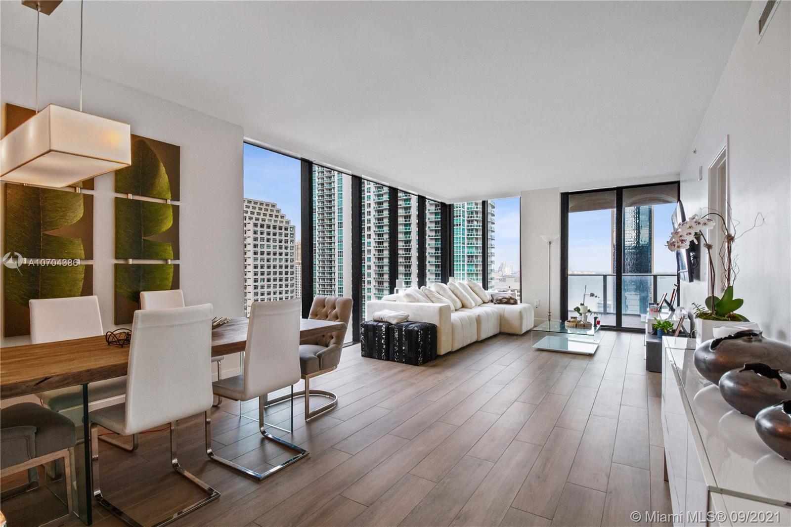 1010 Brickell #2201 Miami, FL 33131