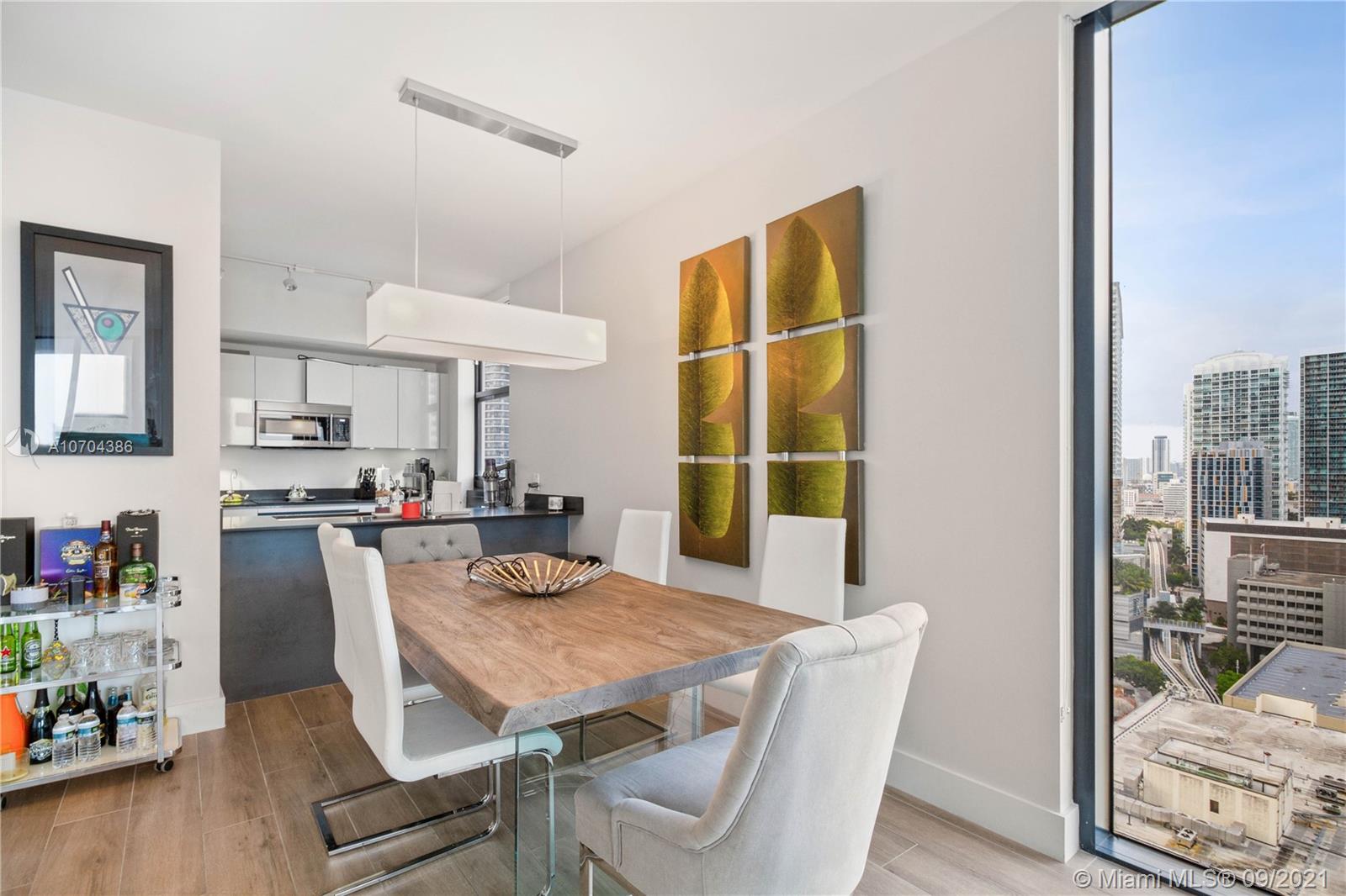 1010 Brickell #2201 Miami, FL 33131