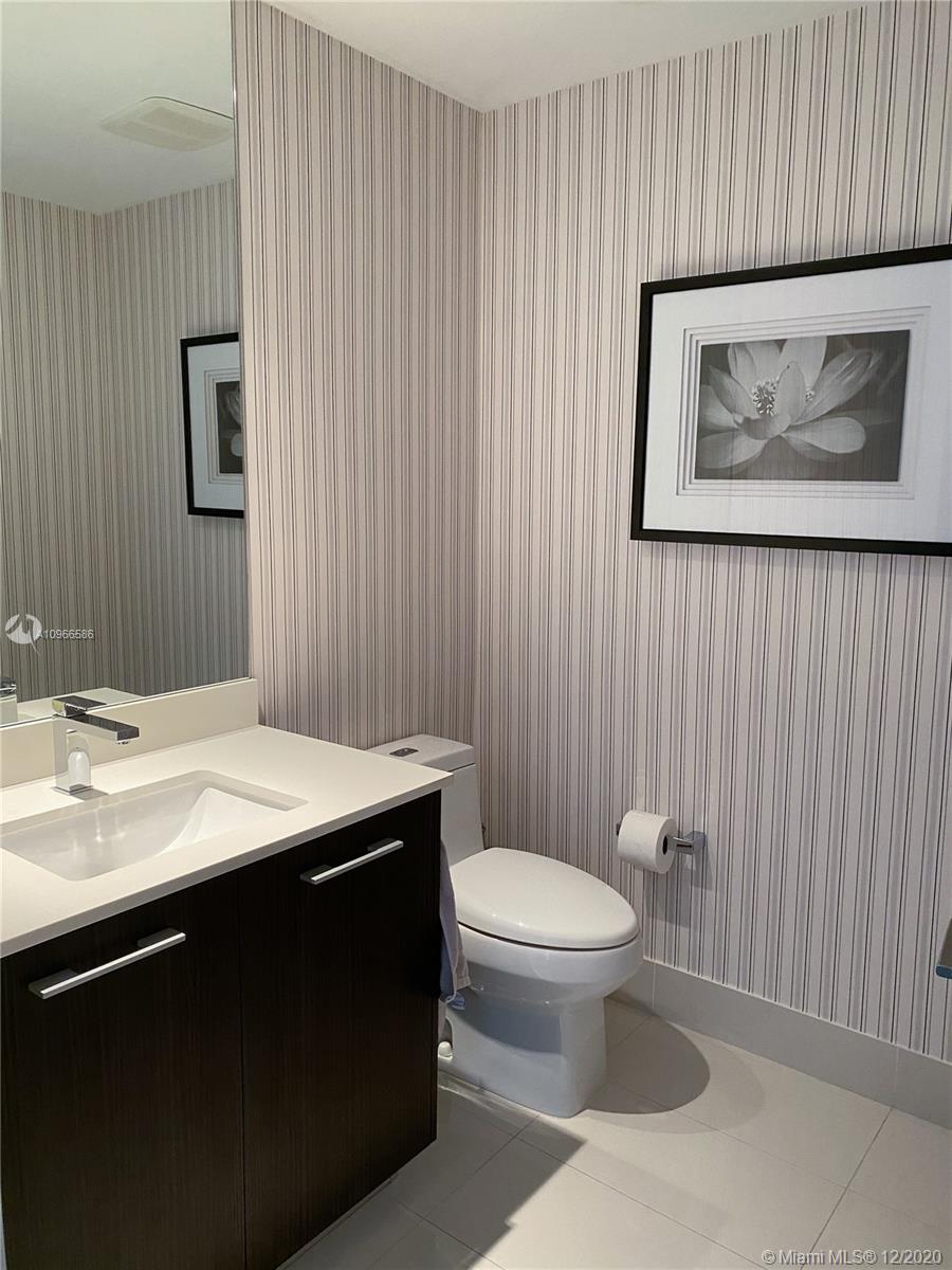 image Brickell Heights East13