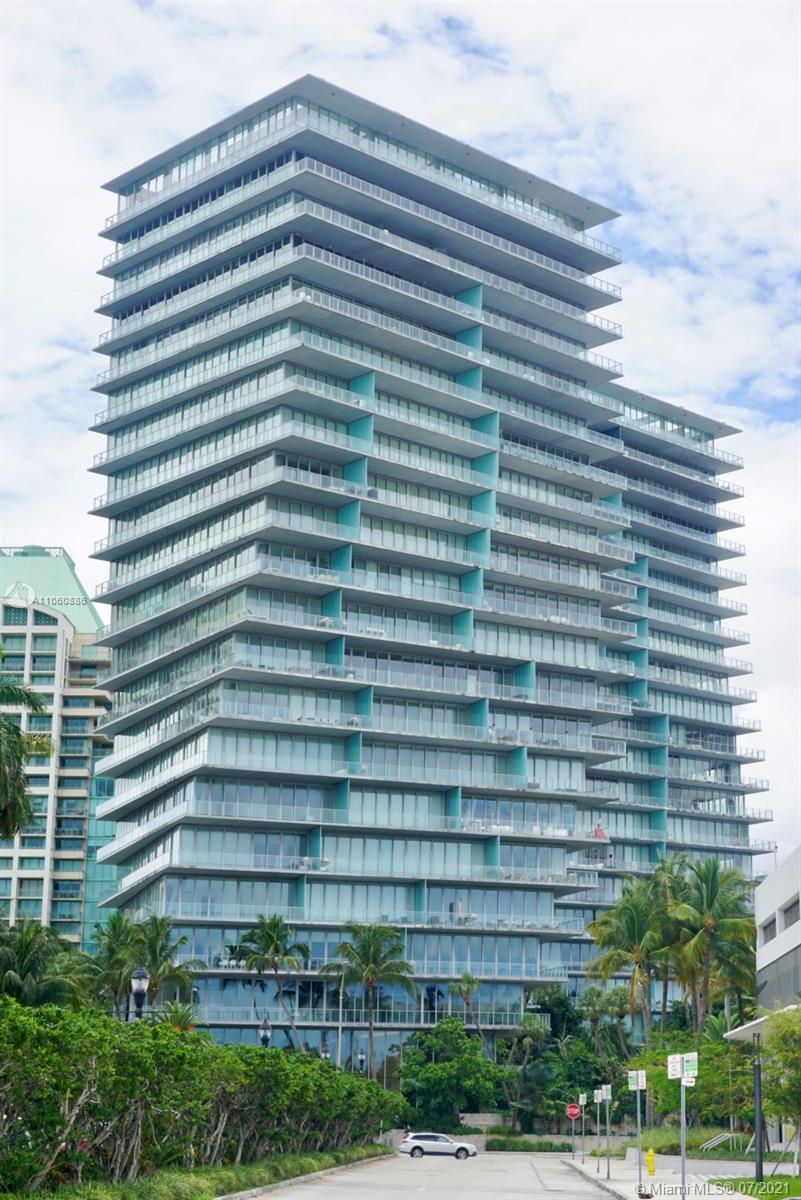 image The Grove at Grand Bay39