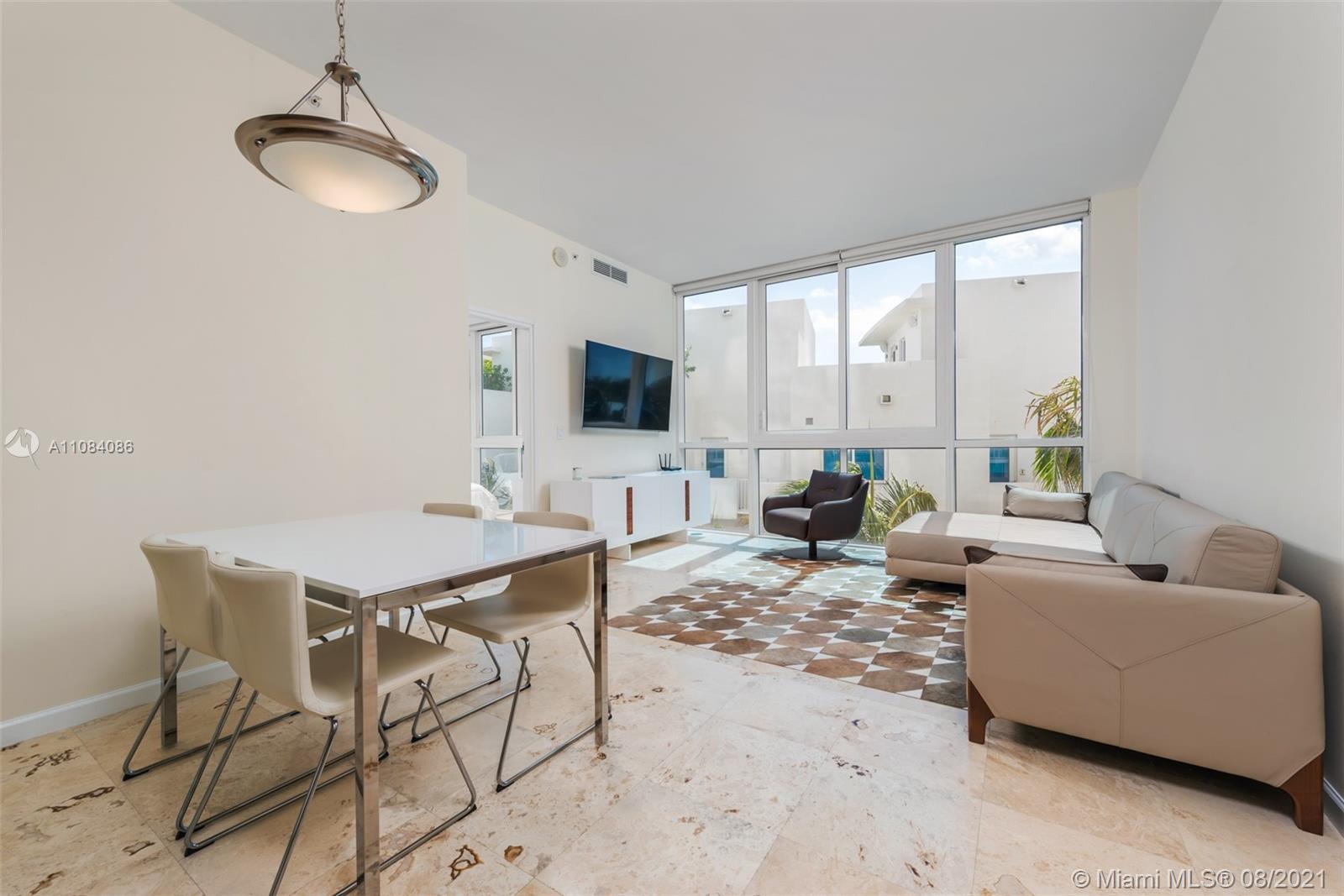 50 S Pointe Dr #601