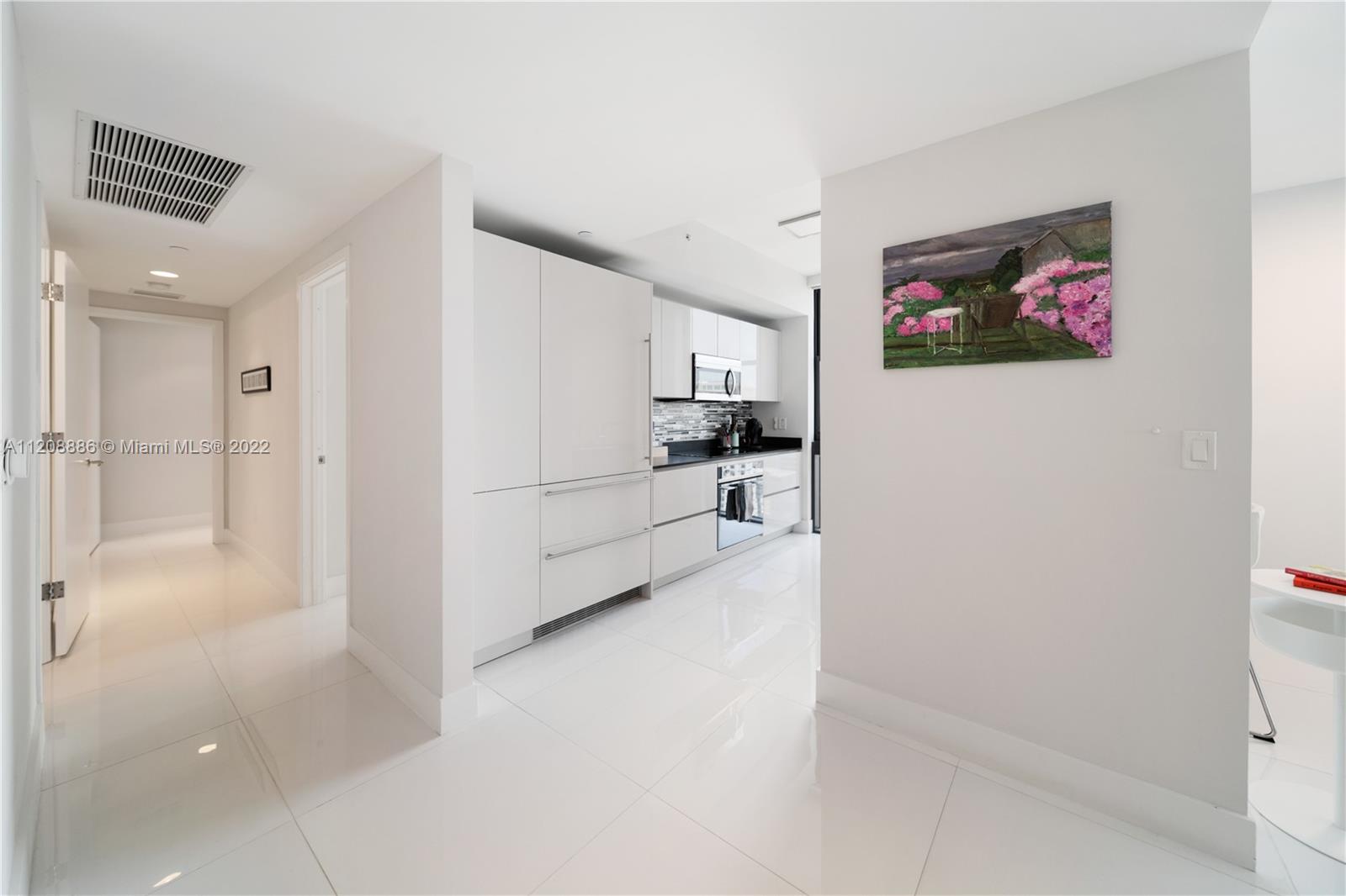 1010 Brickell Ave #3301 Miami, FL 33131