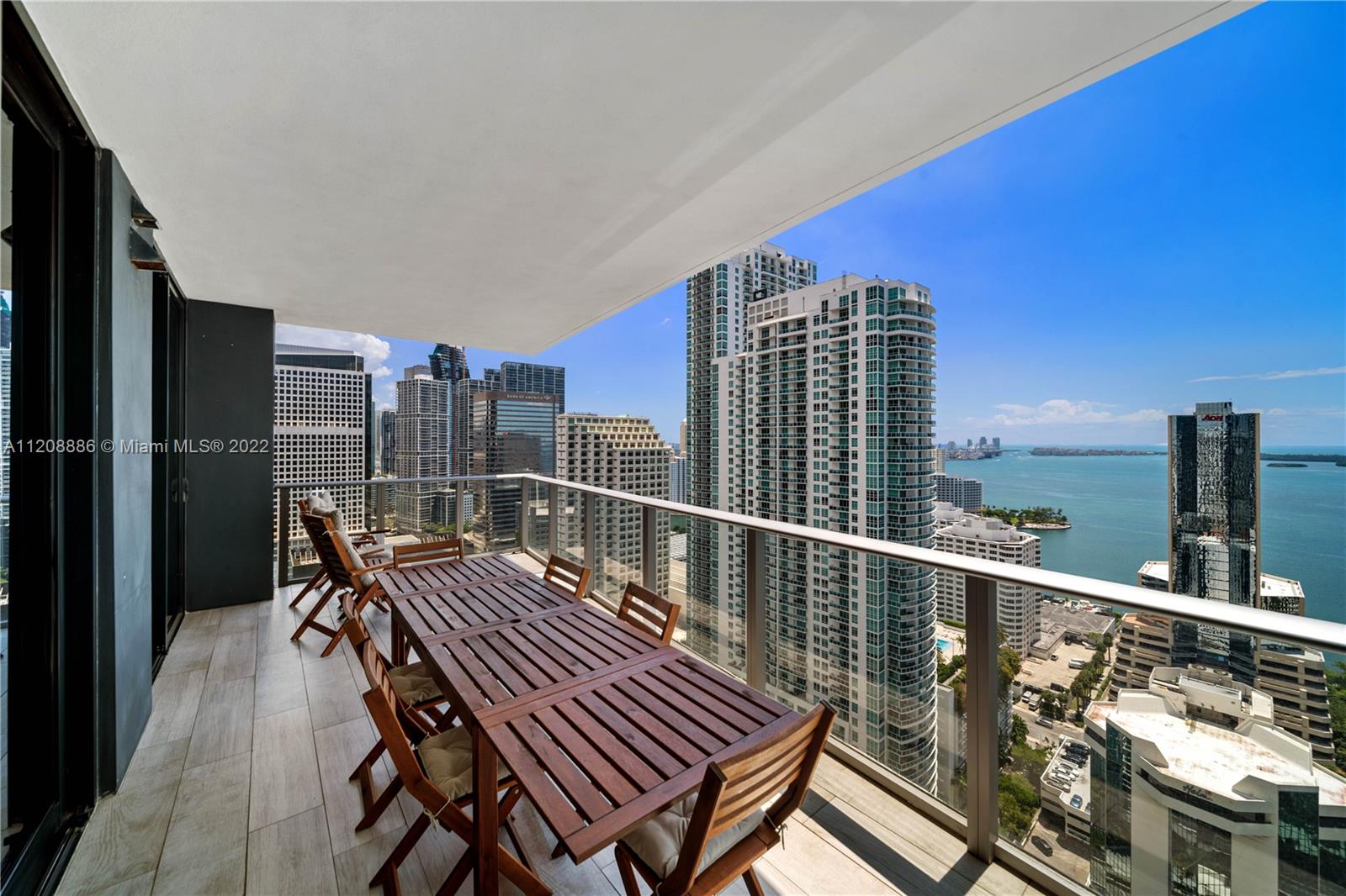 1010 Brickell Ave #3301 Miami, FL 33131