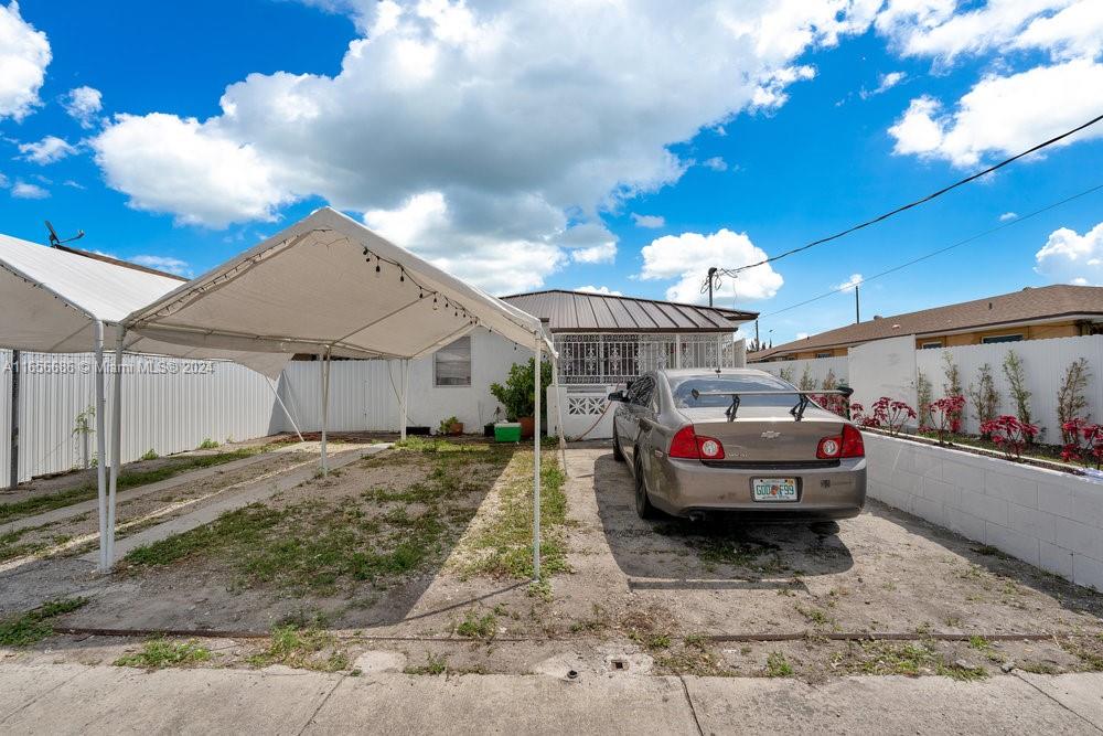 3132 NW 27th St,Miami, FL 33142