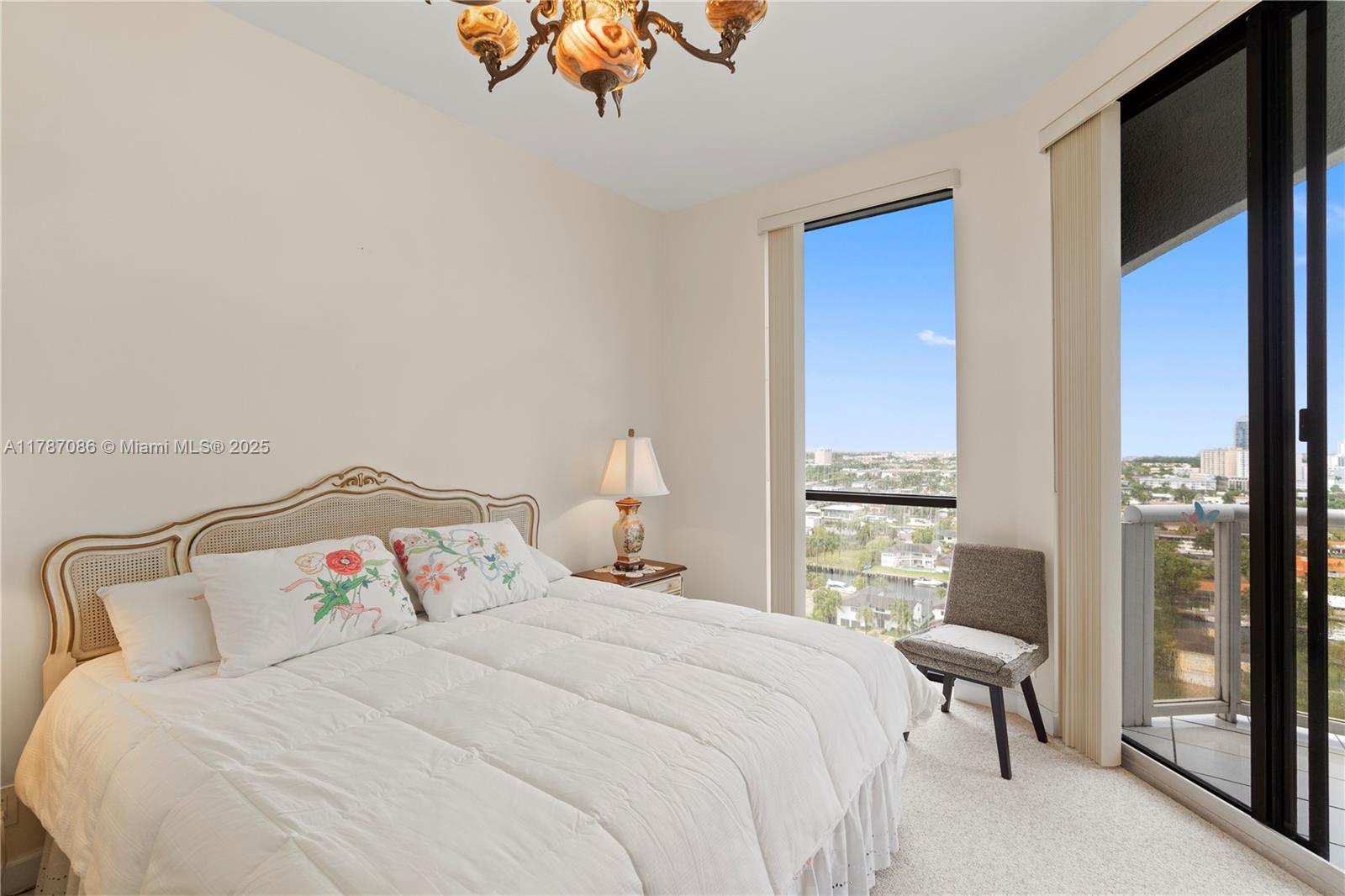 image Harbor Towers21