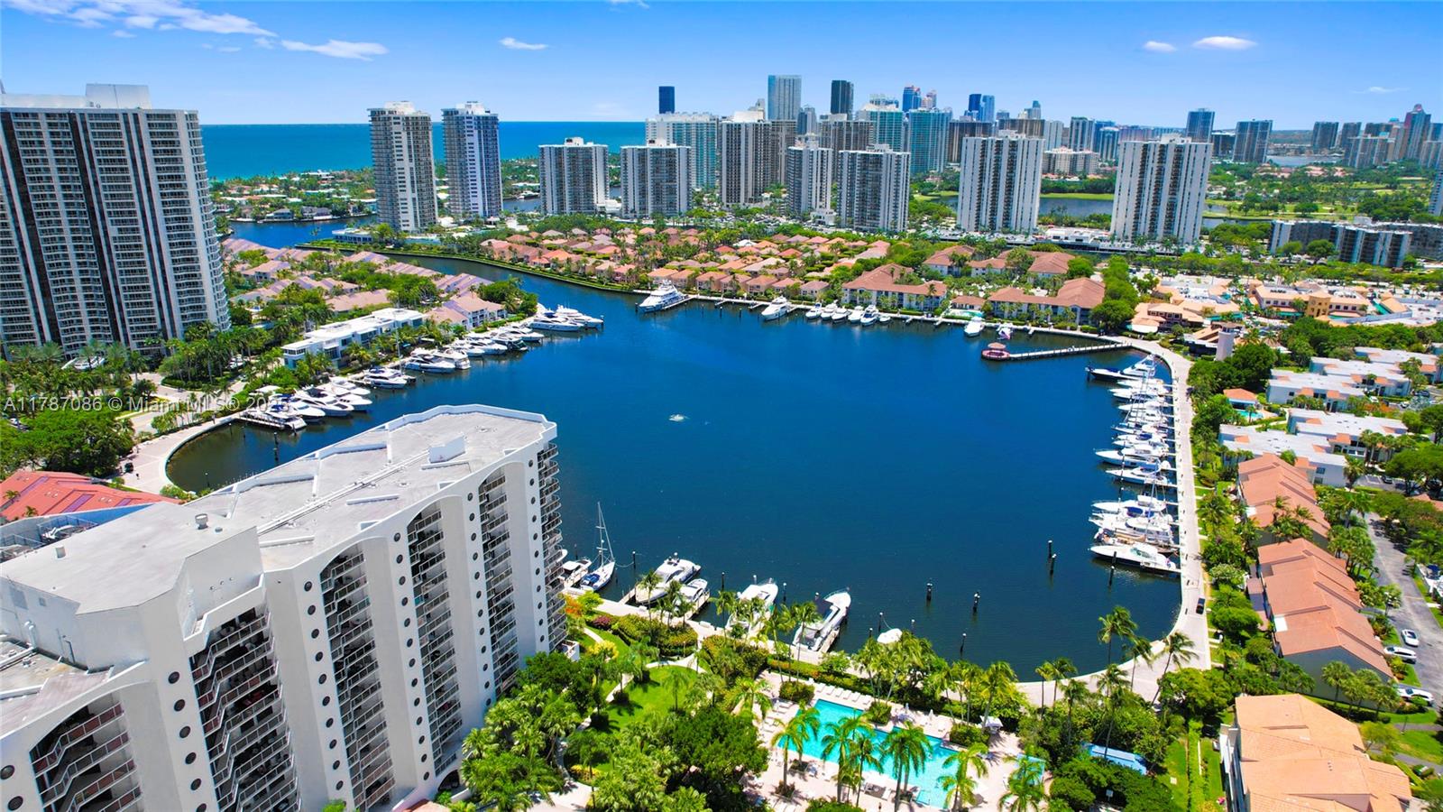 image Harbor Towers48