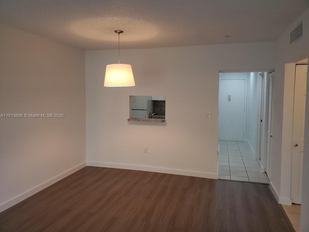 8261 SW 128th St #204 Pinecrest, FL 33156