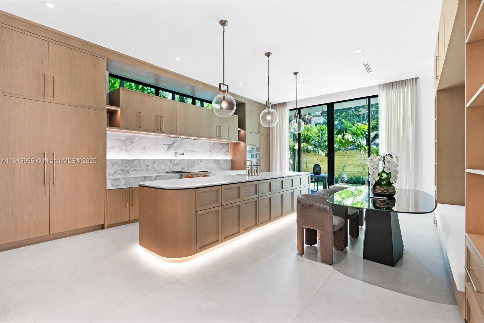 4010 Park Ave Miami, FL 33133 4010 Park Ave Miami, FL 33133