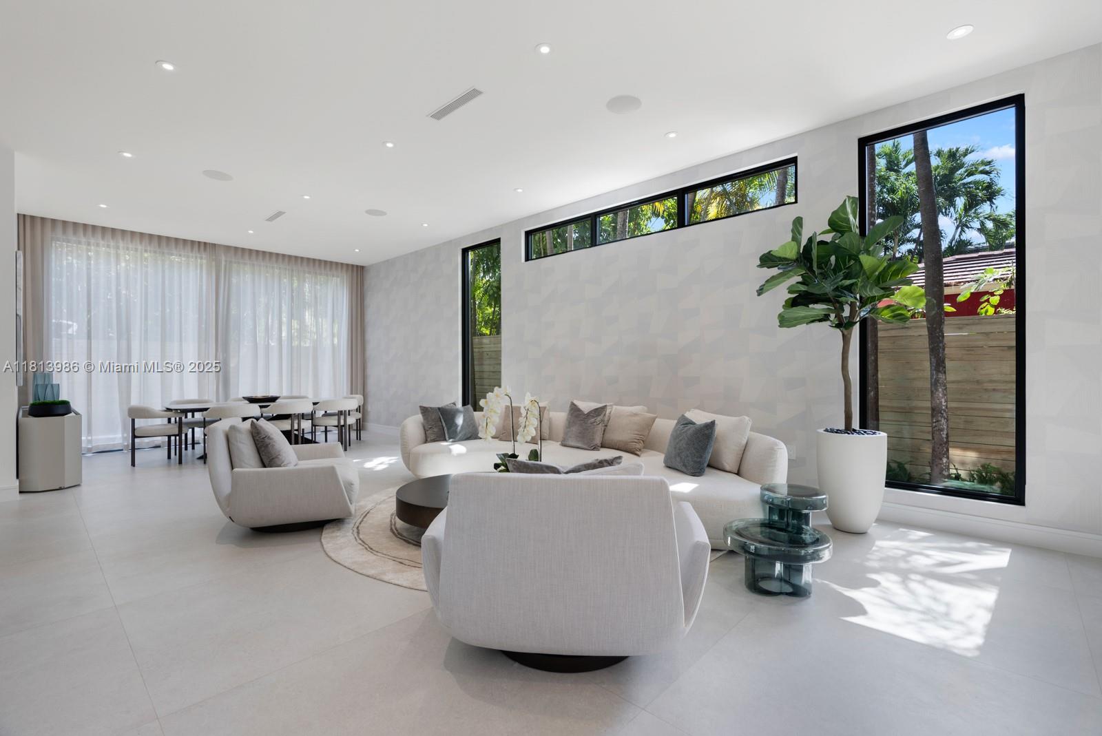 4010 Park Ave Miami, FL 33133 4010 Park Ave Miami, FL 33133