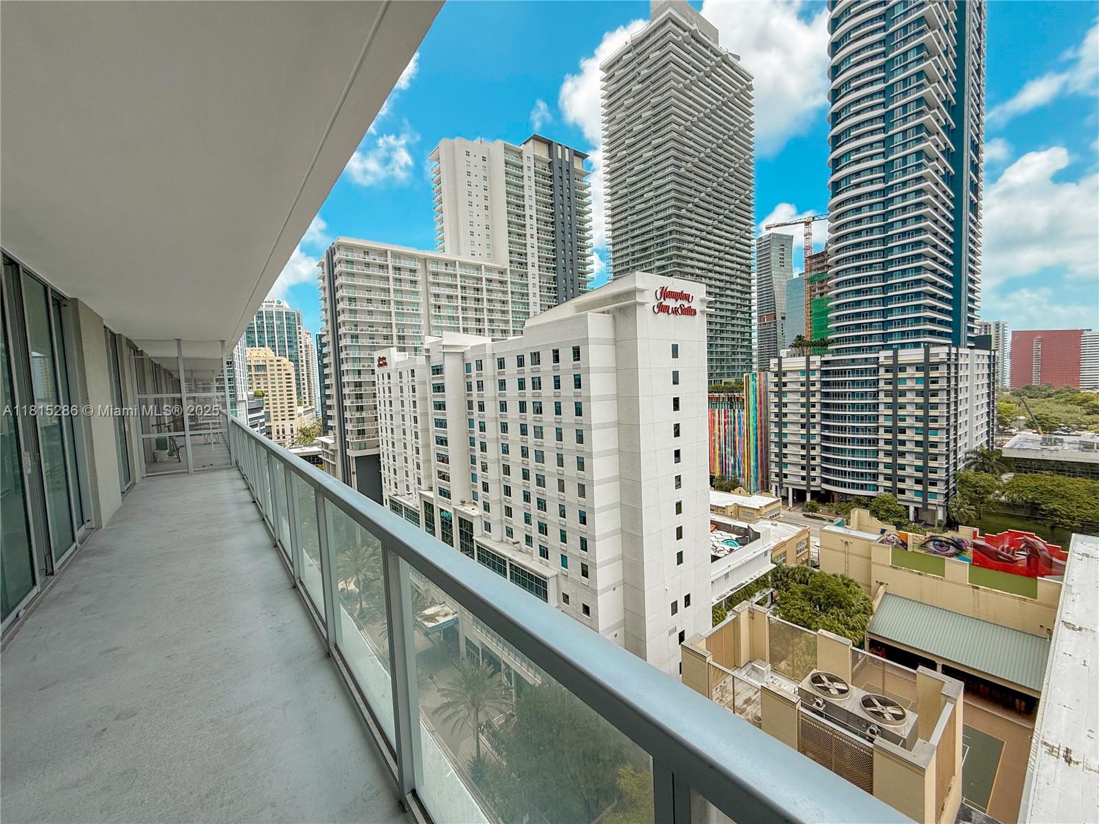 image Axis On Brickell29