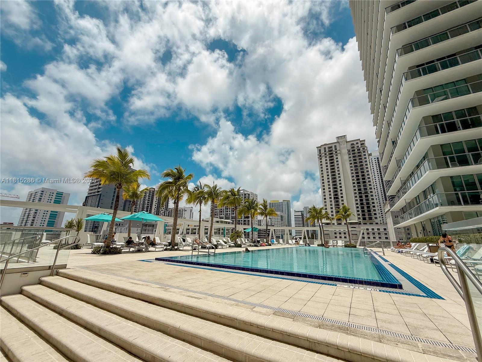 image Axis On Brickell38