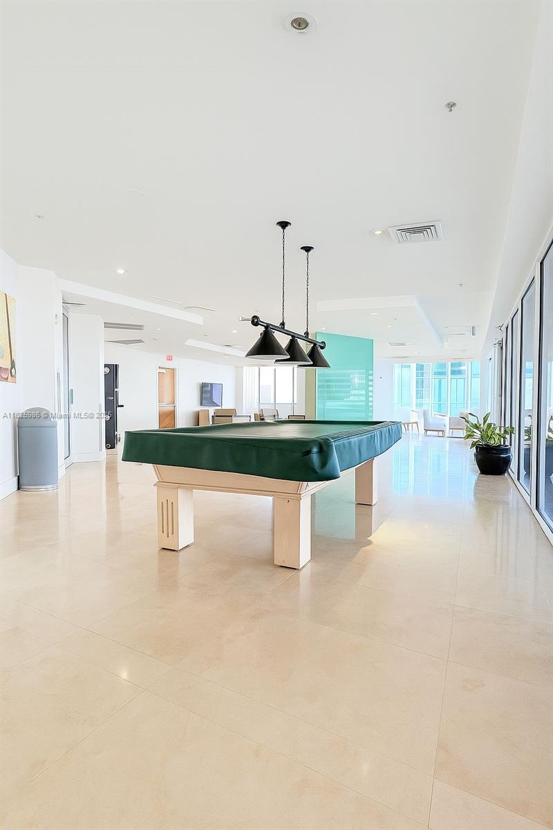 image La Gorce Palace Condo19