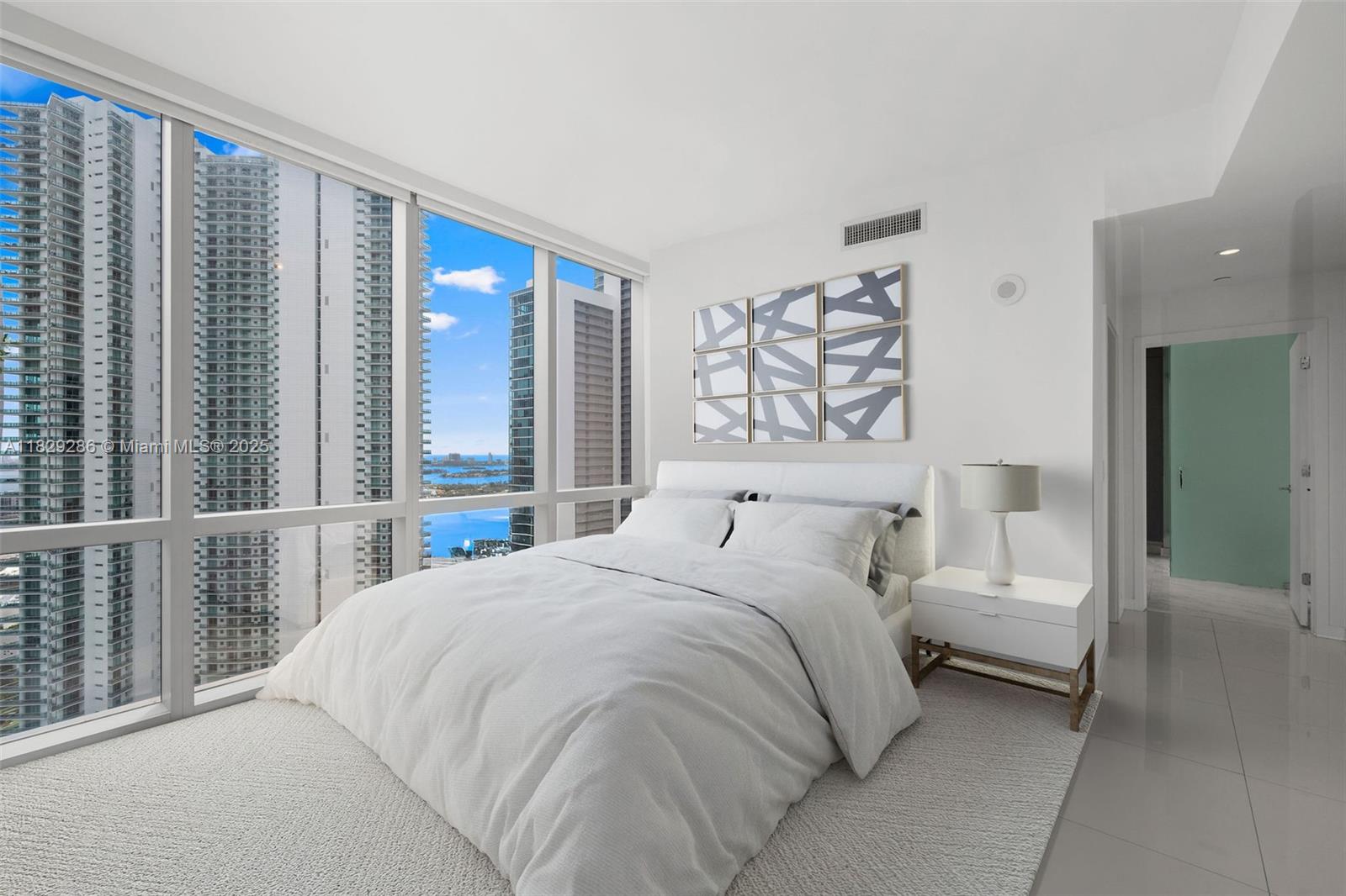 image Paramount World Center13