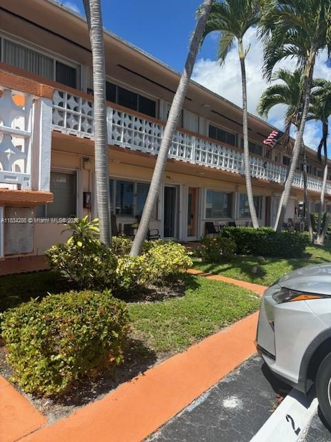 900 SW 11th Ave #4C