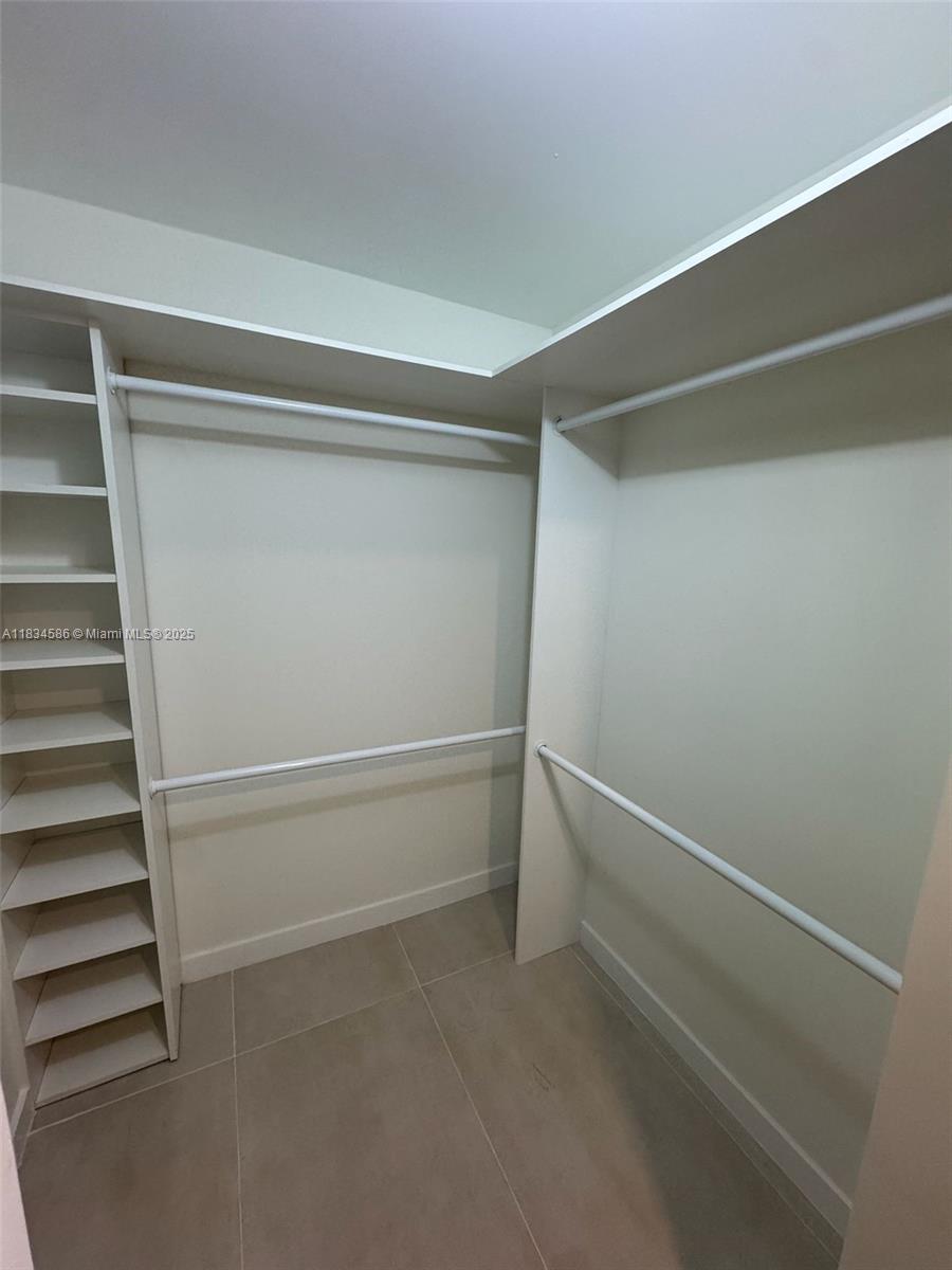 1717 N Bayshore Dr #A-2539 Miami, FL 33132 1717 N Bayshore Dr #A-2539 Miami, FL 33132