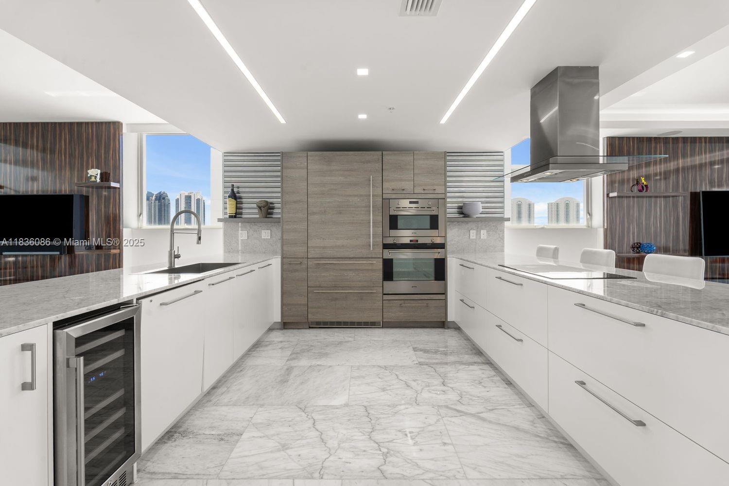 image 400 Sunny Isles9