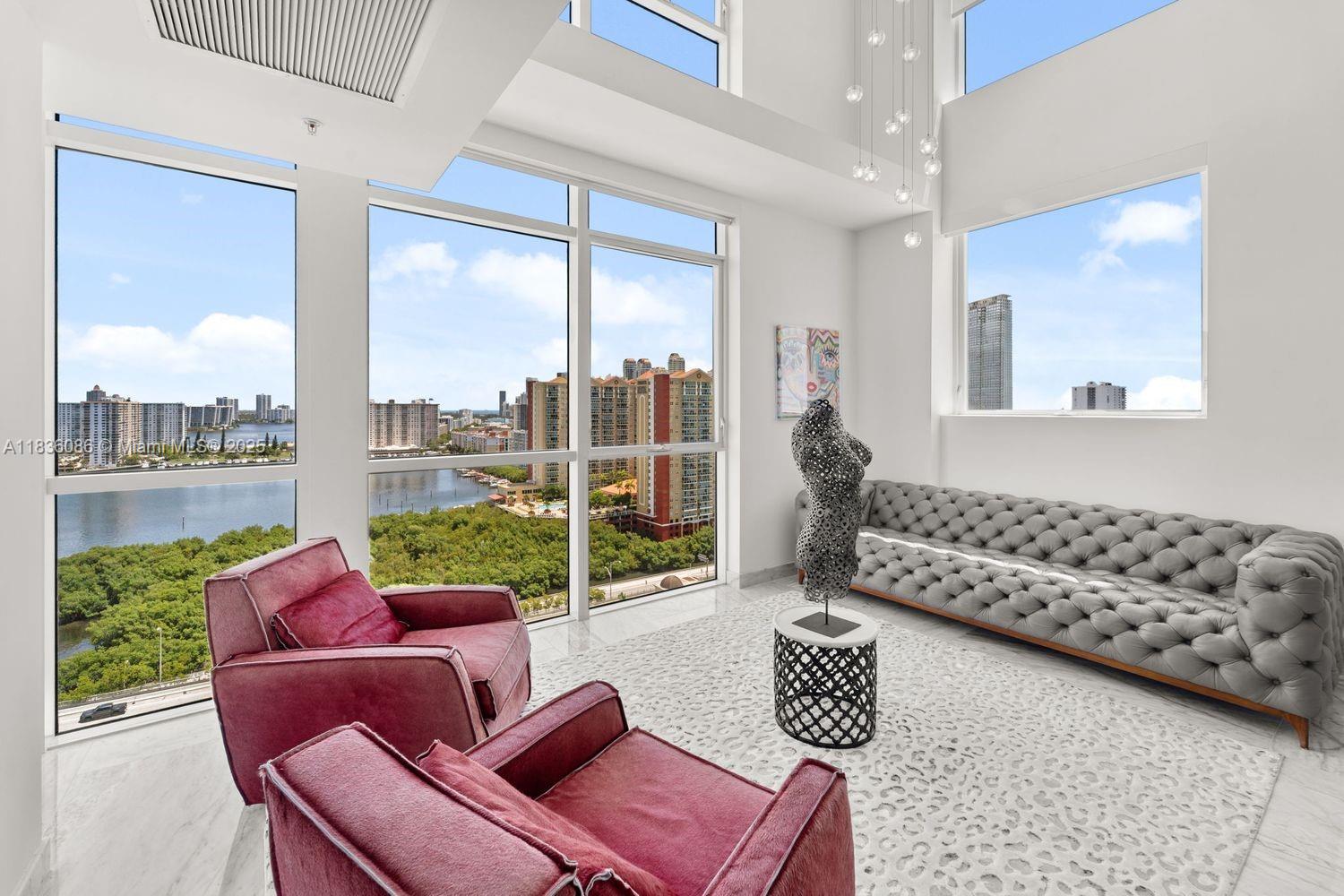 image 400 Sunny Isles10