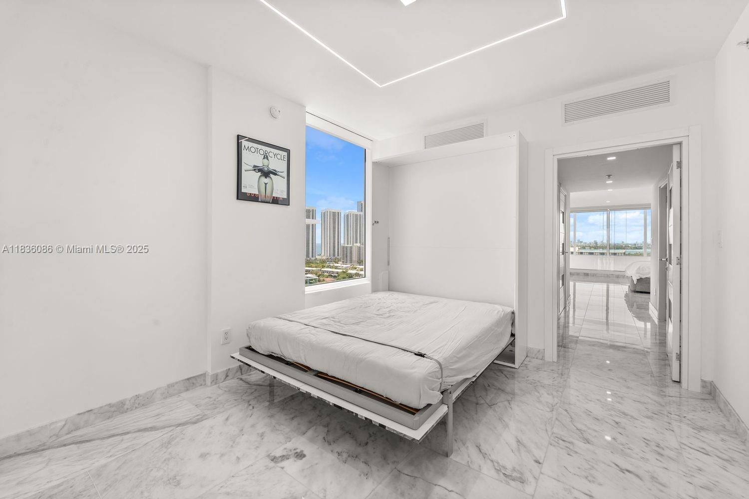 image 400 Sunny Isles22