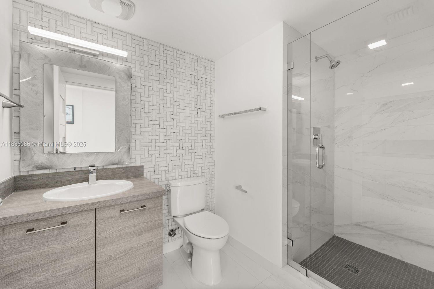 image 400 Sunny Isles23