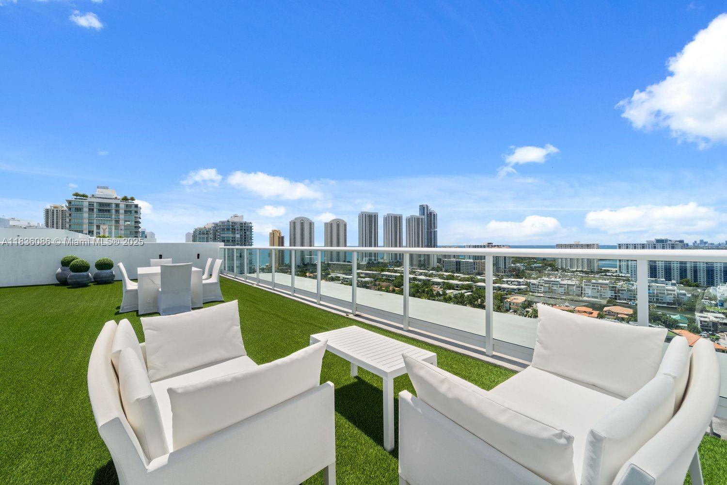 image 400 Sunny Isles27