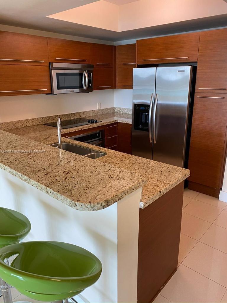 2681 N Flamingo Rd #402S Sunrise, FL 33323