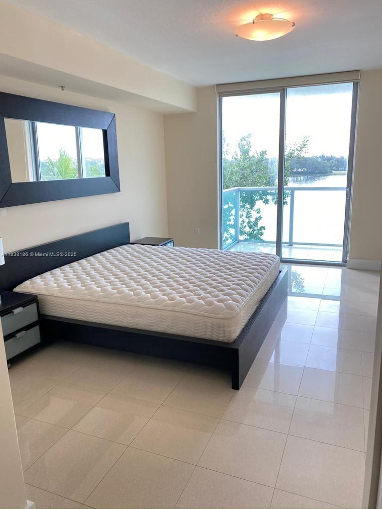 2681 N Flamingo Rd #402S Sunrise, FL 33323