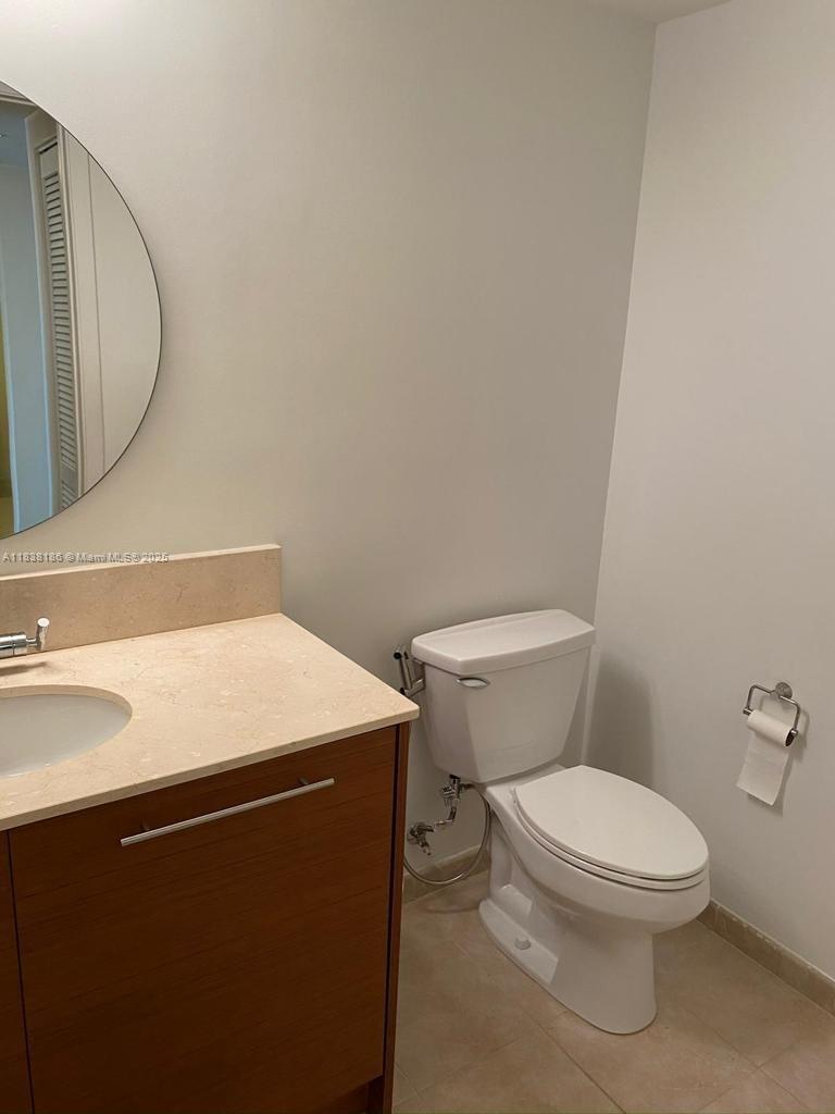 2681 N Flamingo Rd #402S Sunrise, FL 33323