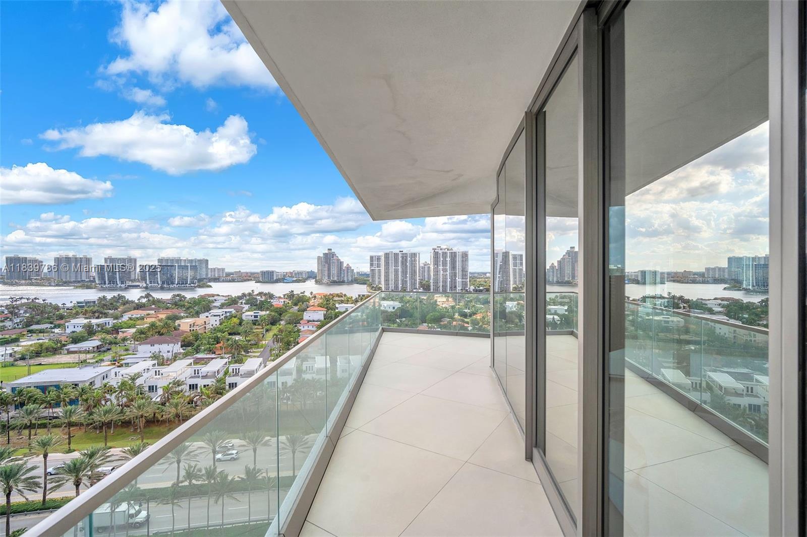 image Residences by Armani Casa41