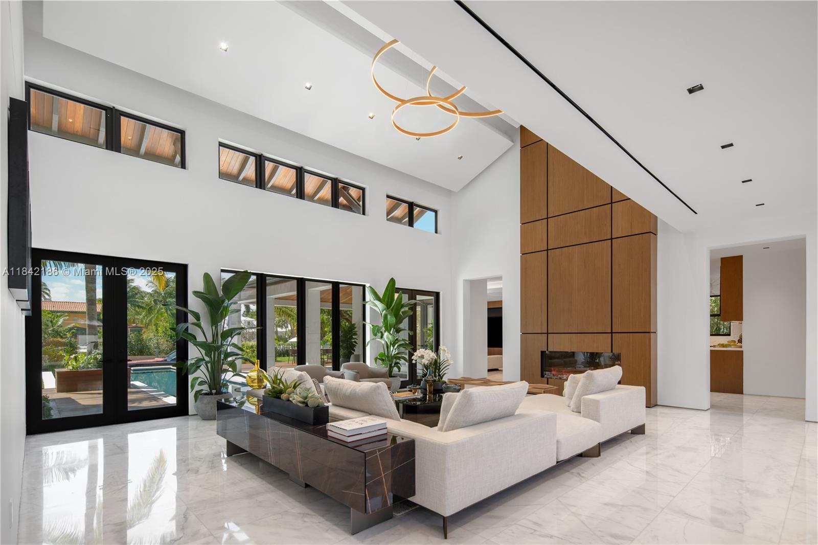 4241 Palm Ln Miami, FL 33137 4241 Palm Ln Miami, FL 33137