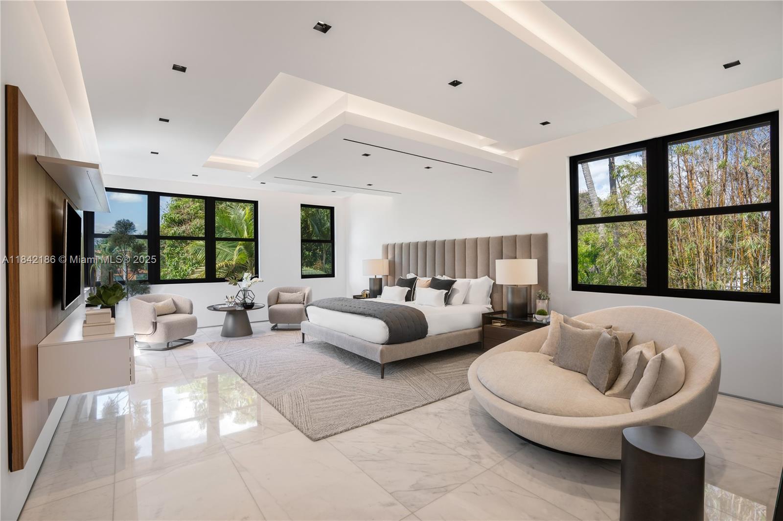 4241 Palm Ln Miami, FL 33137 4241 Palm Ln Miami, FL 33137