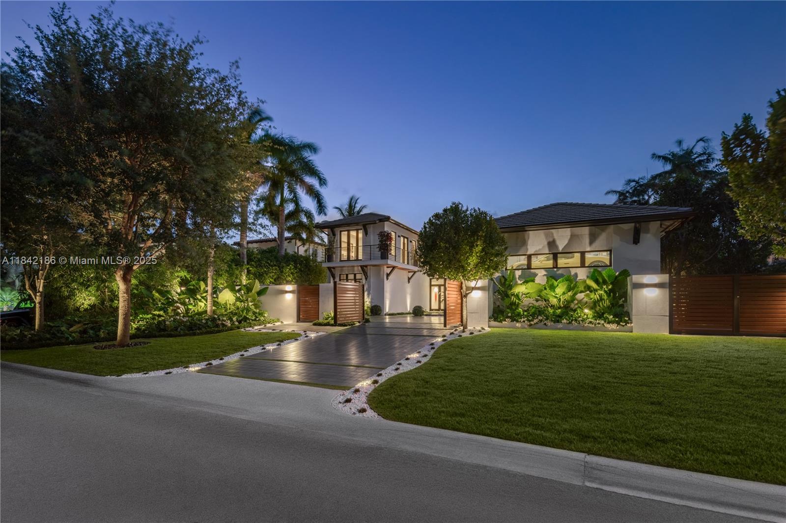 4241 Palm Ln Miami, FL 33137 4241 Palm Ln Miami, FL 33137