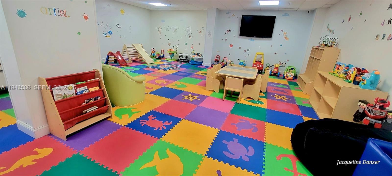 image Brickell Key Two28