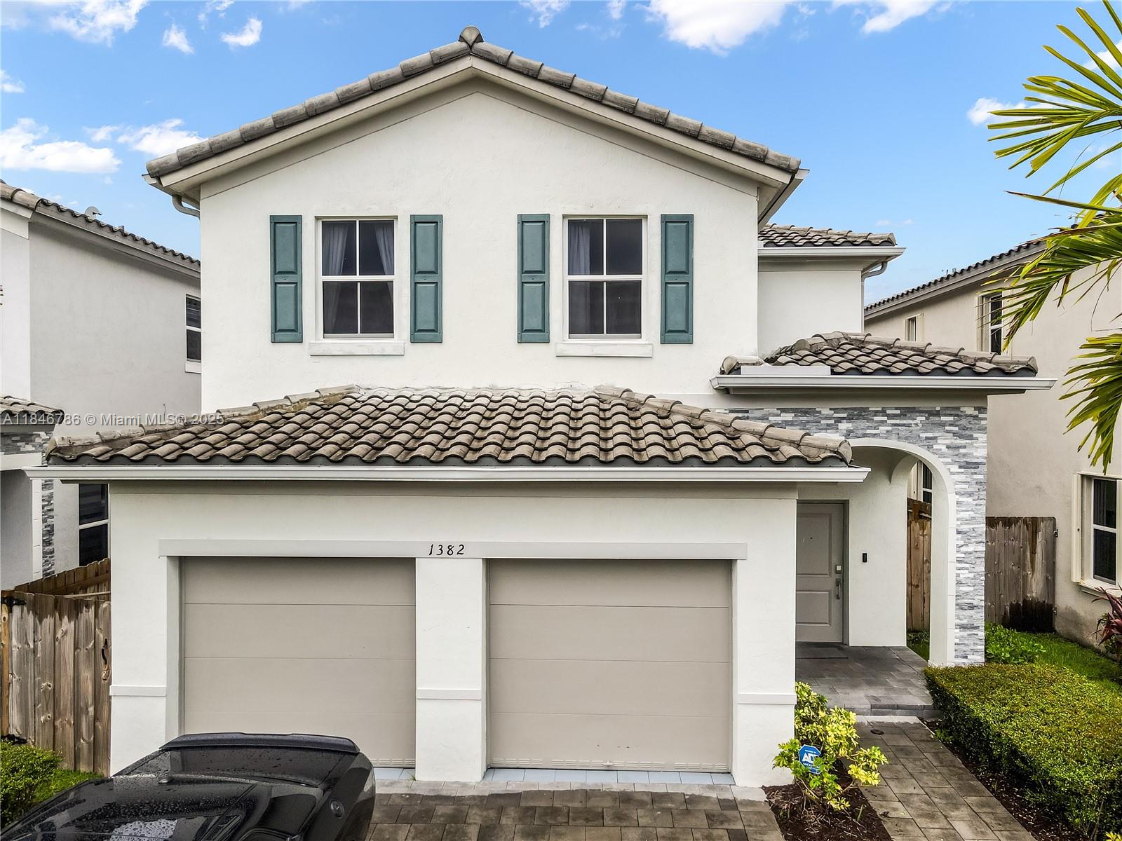 1382 SE 26th Rd