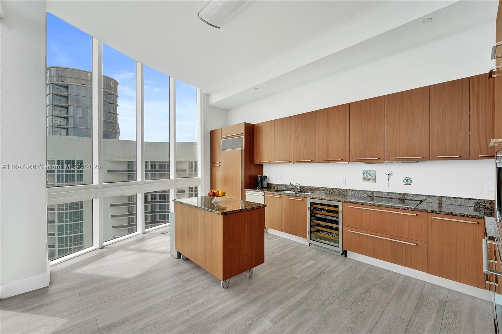 image Trump Towers Ii9
