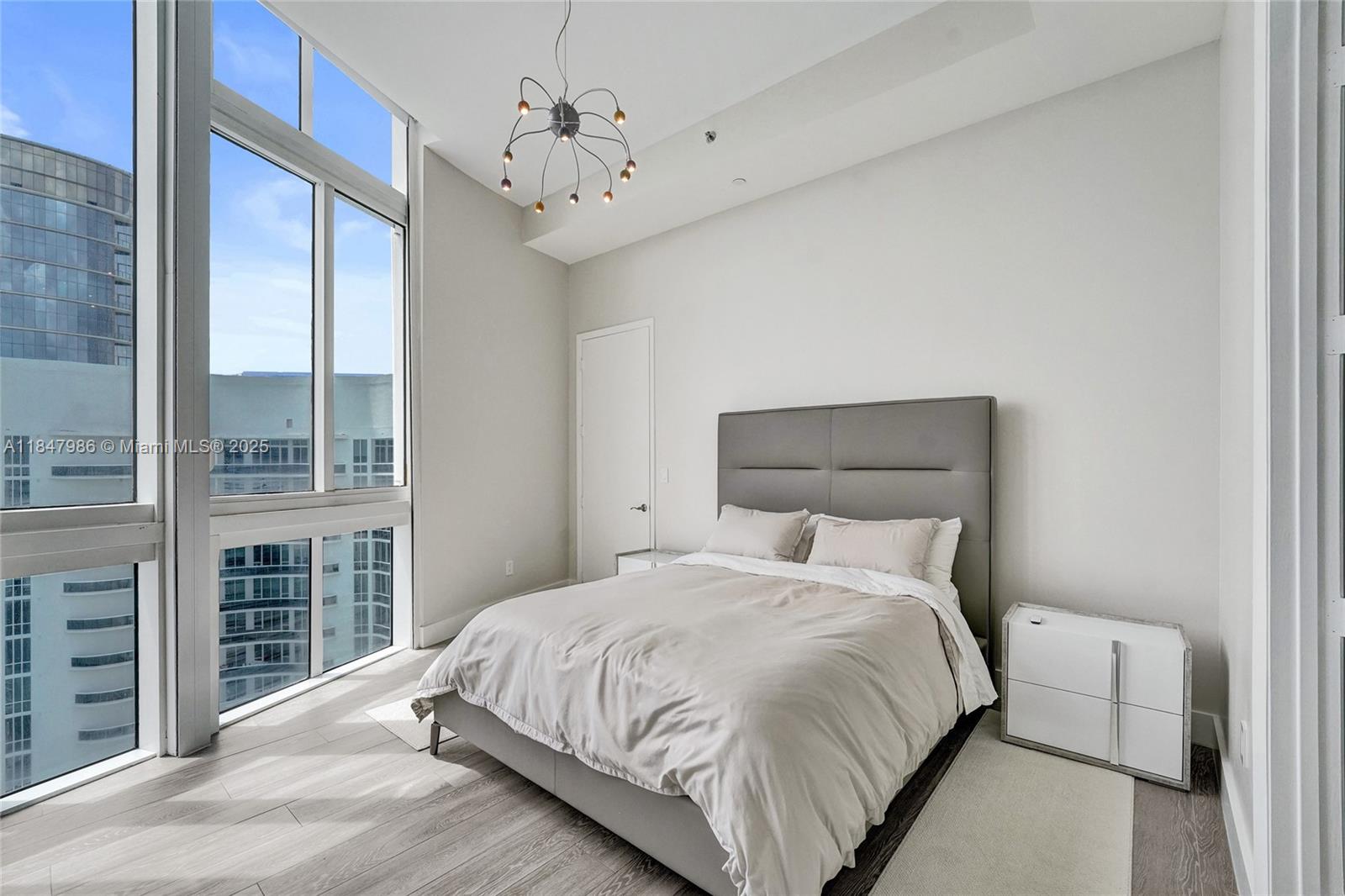 image Trump Towers Ii18
