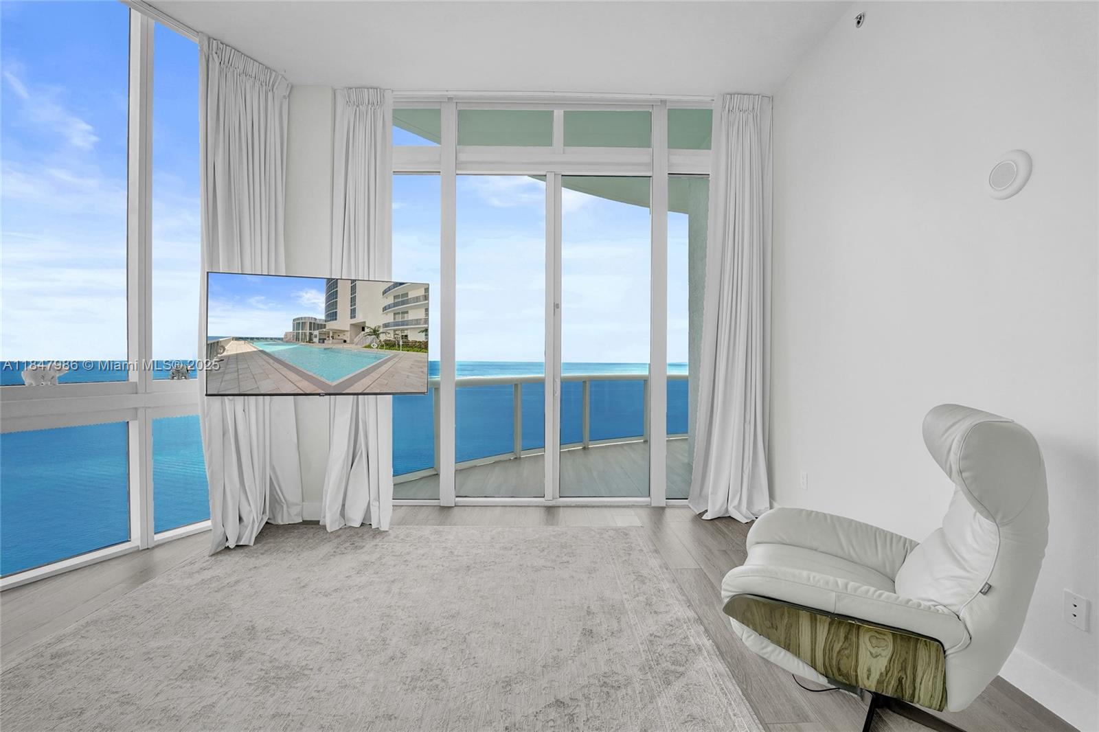image Trump Towers Ii28