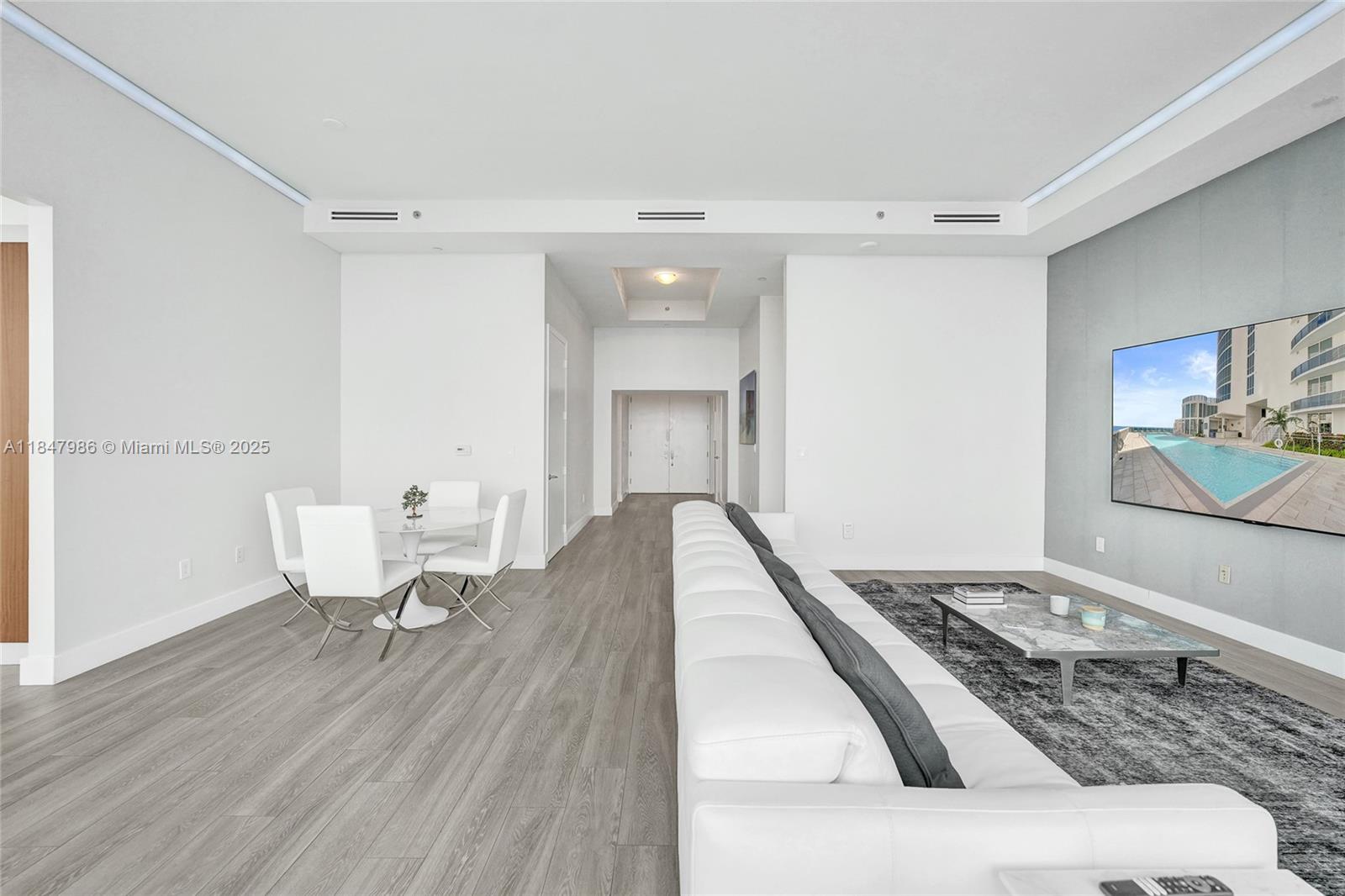 image Trump Towers Ii3