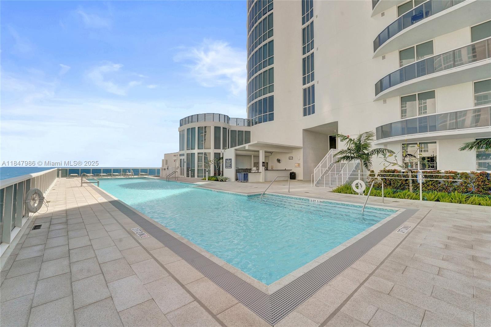 image Trump Towers Ii44
