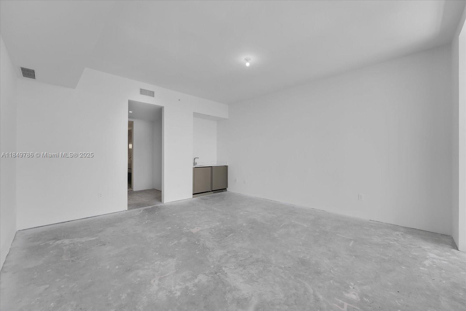image Residences By Armani Casa25