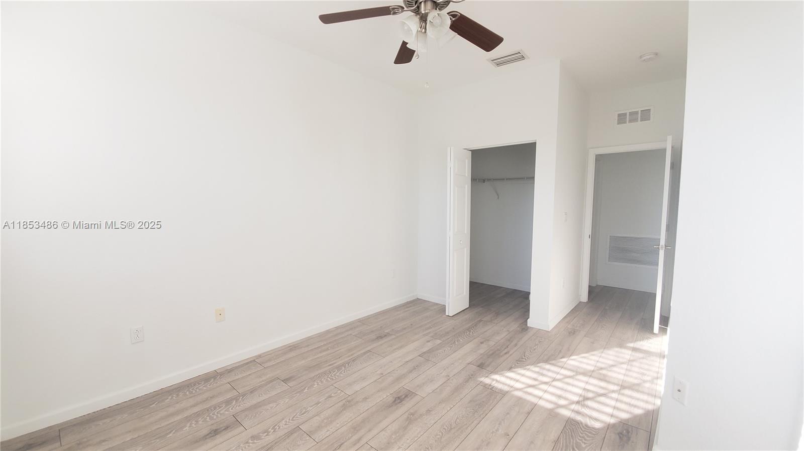 265 Las Brisas Cir #265 Weston, FL 33326