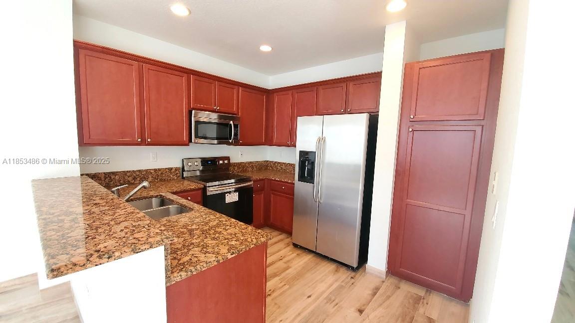 265 Las Brisas Cir #265 Weston, FL 33326