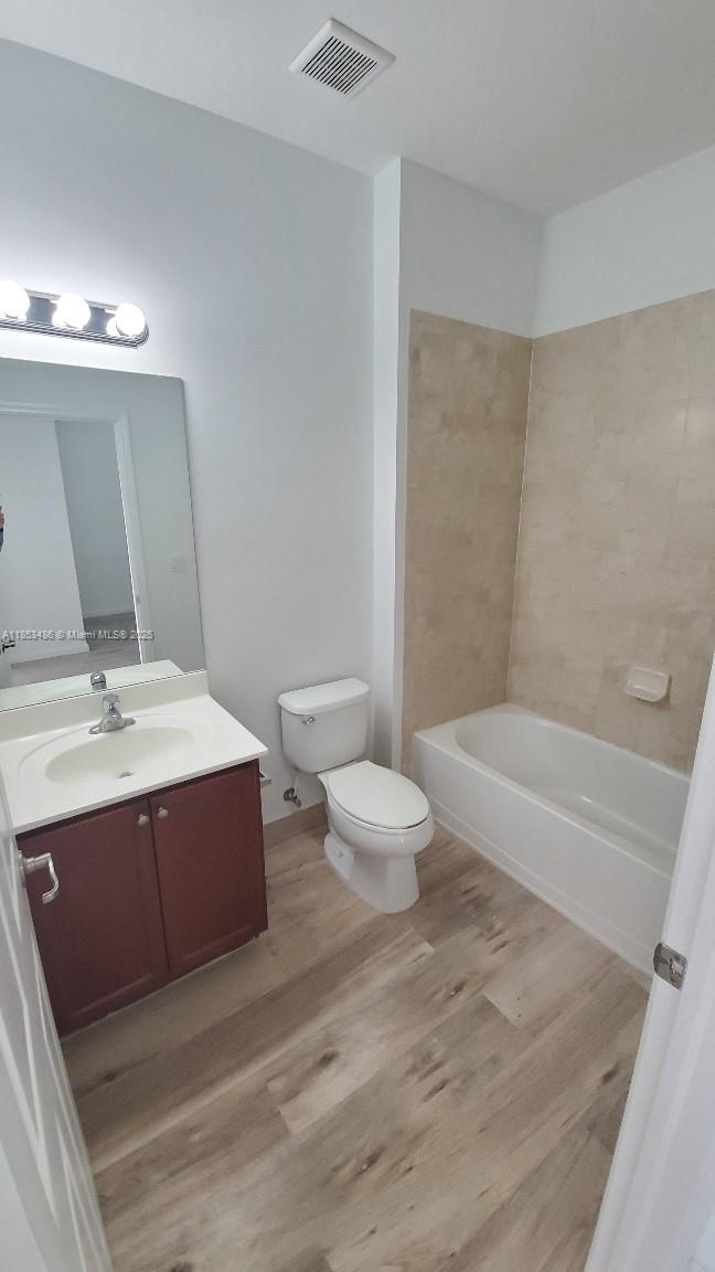 265 Las Brisas Cir #265 Weston, FL 33326